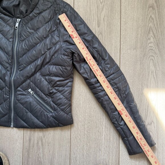 Athleta Quilted Puffer Full Zip Jacket Women Zipper Pockets Long Sleeves Gray - Picture 4 of 7